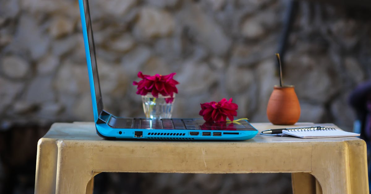 How To Run A Solo Web Business In A Few Focused Hours A Day contextual article image for The Guy With A Site.
